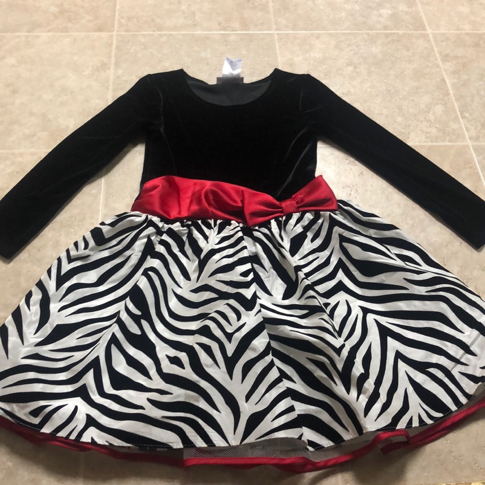 Girls dress